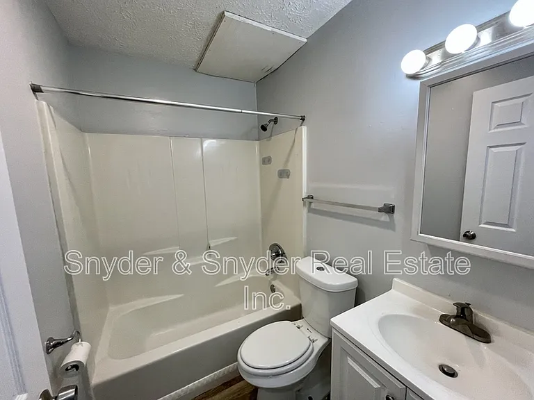 2605 Terrace Ave #8 — Photo 14
