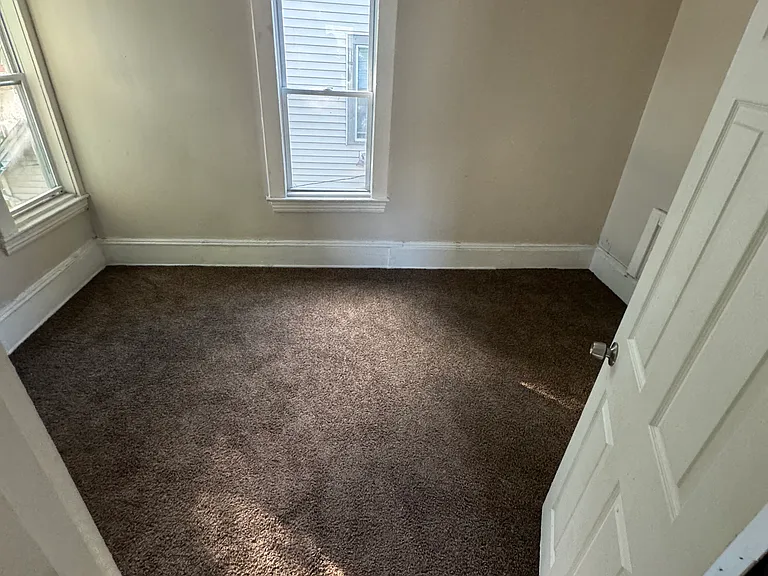 1427 E 51st St #2 — Photo 9