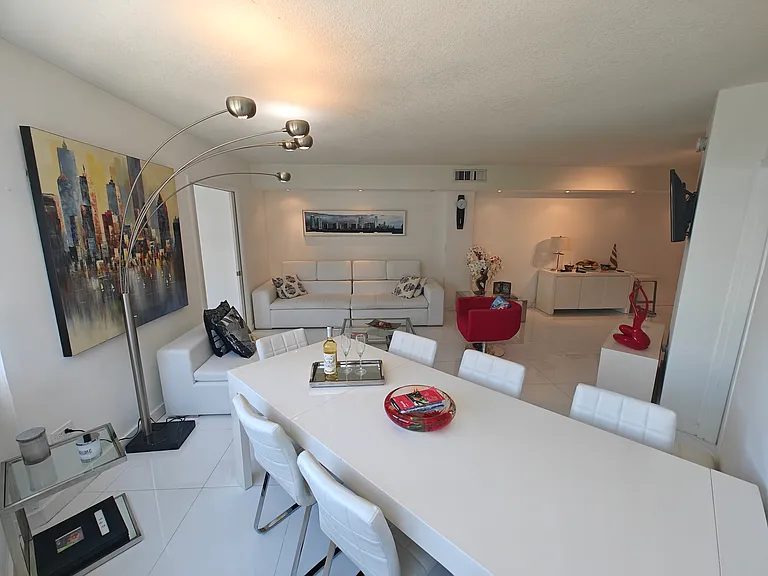 801 Brickell Bay Dr #671 — Photo 8