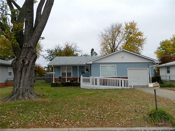2nd image of 4004 N Aydelotte Ave