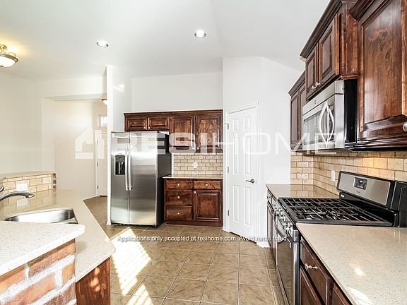 5th image of 16417 Drywater Dr