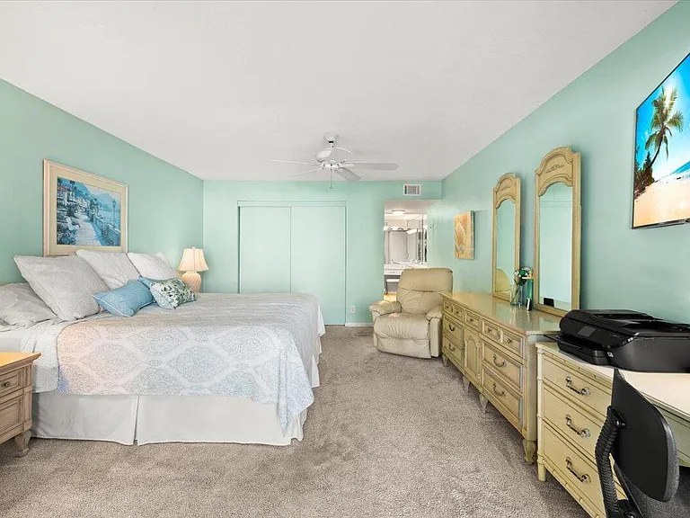 5851 Camino Del Sol #203 — Photo 16