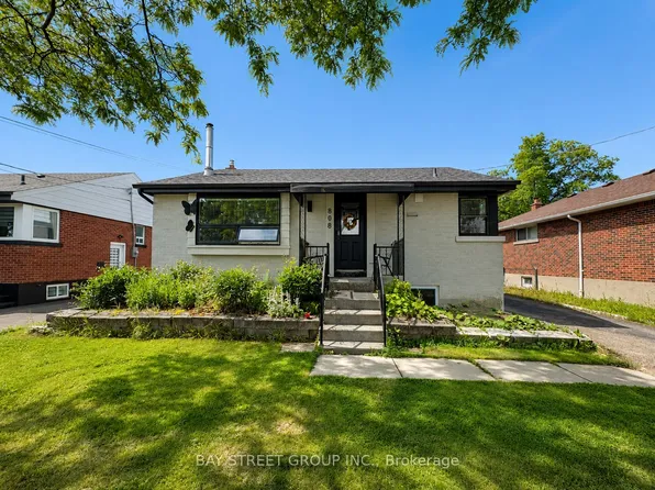 808 10th Ave #Basement, Hamilton, ON L8T 2G6