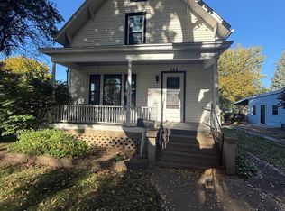 311 W Marshall St, Belvidere, IL 61008