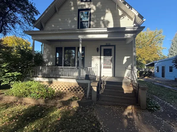 311 W Marshall St, Belvidere, IL 61008