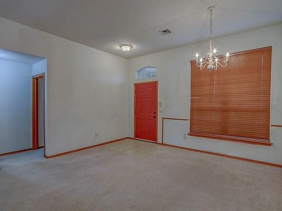 4th image of 3108 Buckingham Pl