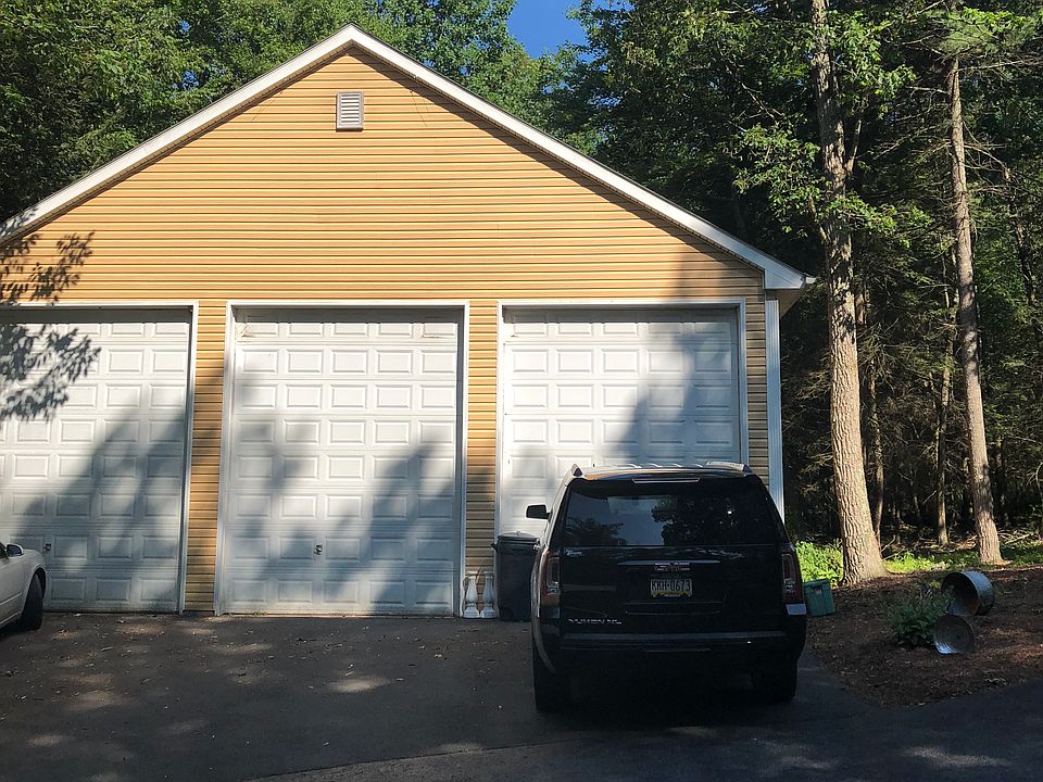 2nd image of 4801 Pleasant Valley Rd