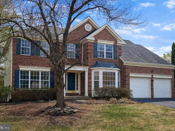 8411 Holstein Pony Ct, Gainesville, VA 20155