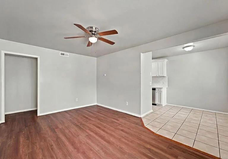 2770 N Barcelona Ave — Photo 7