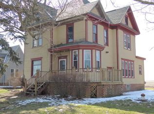 301 S Main St, Dana, IL 61321