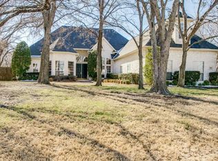405 Rolling Oaks Rdg, Cedar Hill, TX 75104