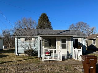 927 Cemetery Rd, Boyers, PA 16020