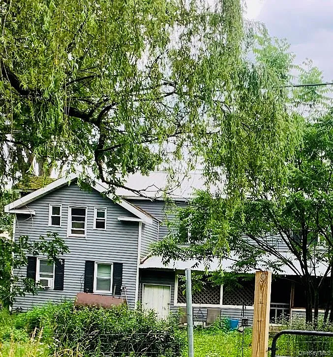 3 Burr Road photo 1