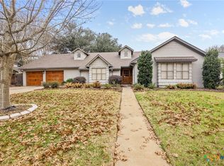 304 Turtle Rock Dr, Victoria, TX 77904
