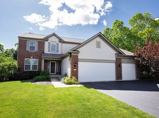 414 Baker Ct, Oswego, IL