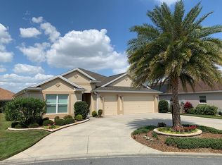 2033 Cross Hill Dr, The Villages, FL 32163