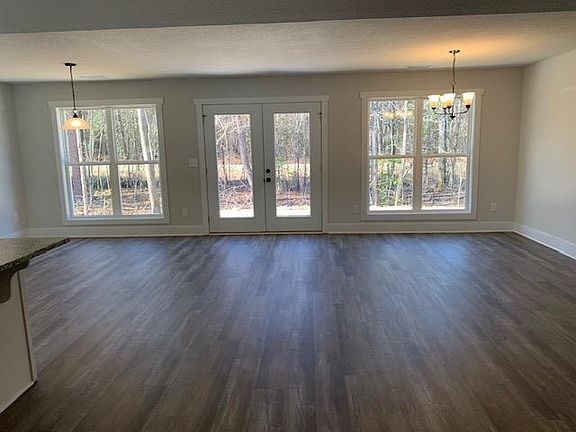 3rd image of 482 Riley Cir NW