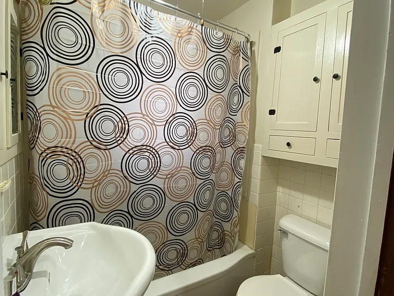 1115 N Dewey St — Photo 3