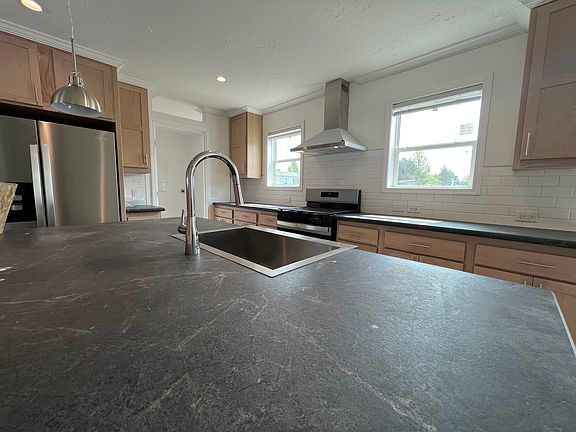 3rd image of 4276 Birmingham Ave #419