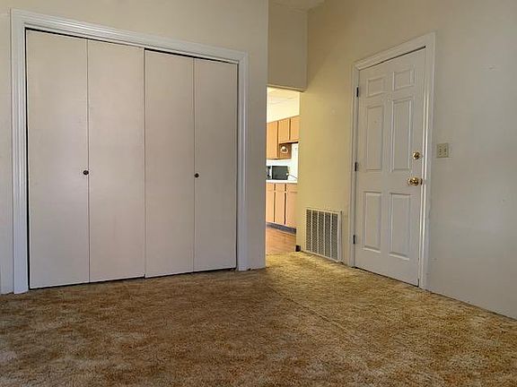 5th image of 1109 Lynch St