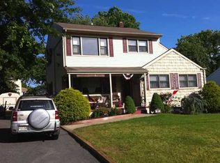 87 1st St, Milltown, NJ 08850