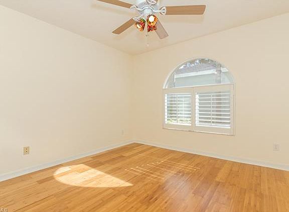 5th image of 925 New Waterford Dr APT 102