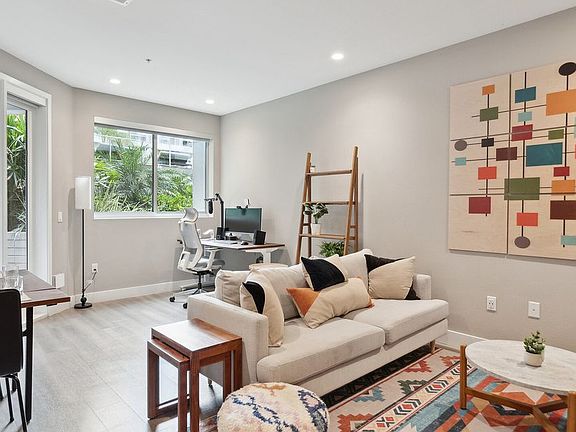 2nd image of 7316 Santa Monica Blvd Unit 11624