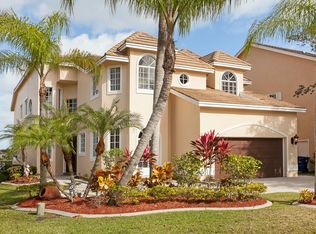 12117 Glenmore Dr, Coral Springs, FL 33071