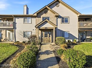 1202 Pickings Pl UNIT 204, Middletown, KY 40243