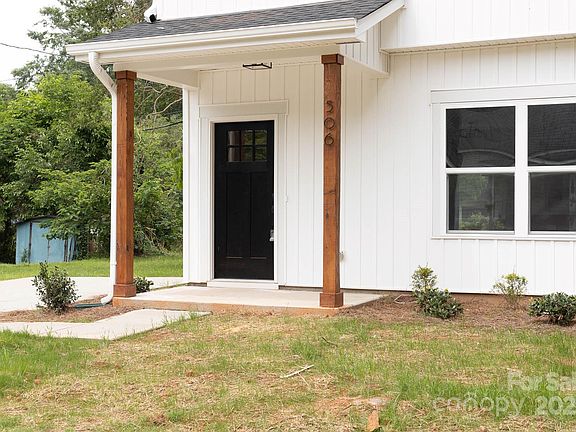 5th image of 506 Legrand St