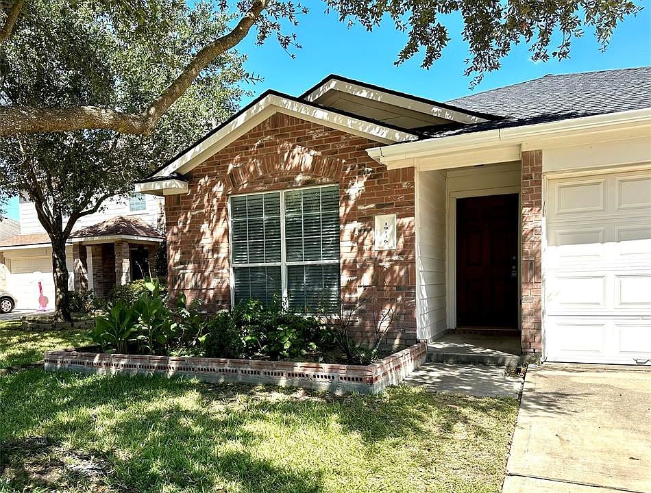1st image of 19126 Lilywood Springs Dr