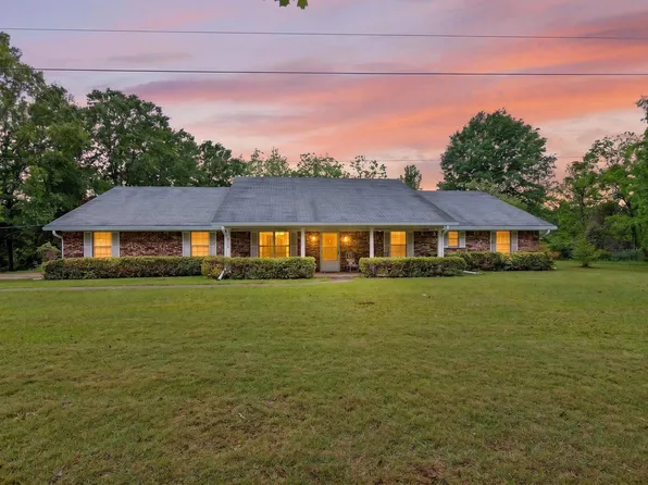 2655 Rodney Martin Rd, Shongaloo, LA 71072