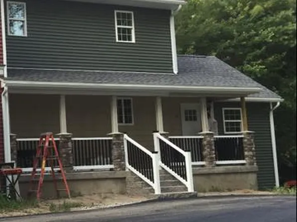 48 Bush Hill Rd #A, Hudson, NH 03051