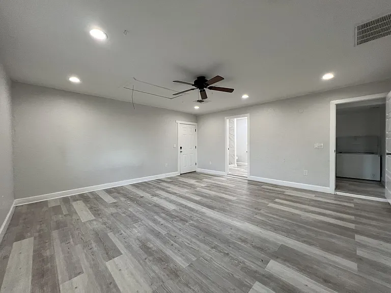 3614 W Tulsa St — Photo 28