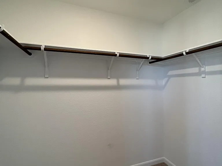 16630 Daylight Ln — Photo 25