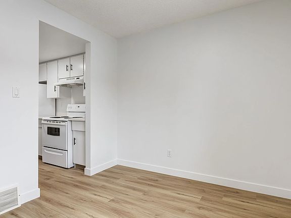 5th image of 1 Horner Rd NW #439