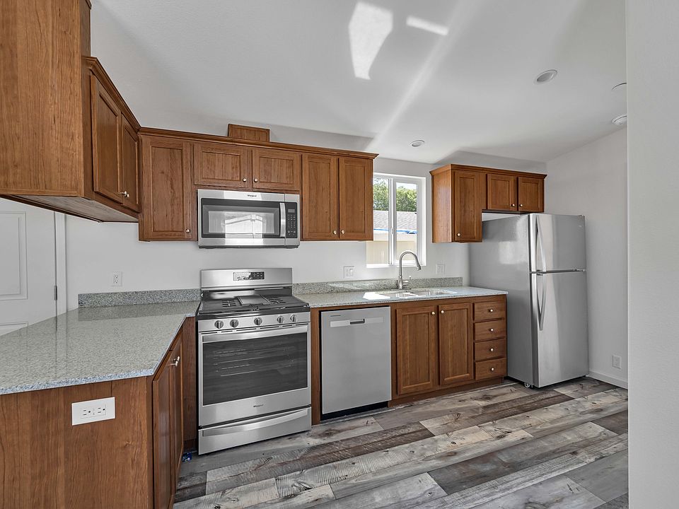 1st image of 21100 State St #Wtpvyp