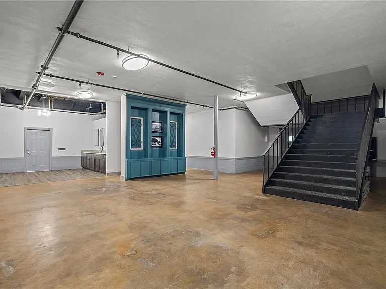 The Lofts — Photo 26