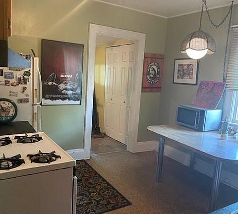 5th image of 720 S Cory St