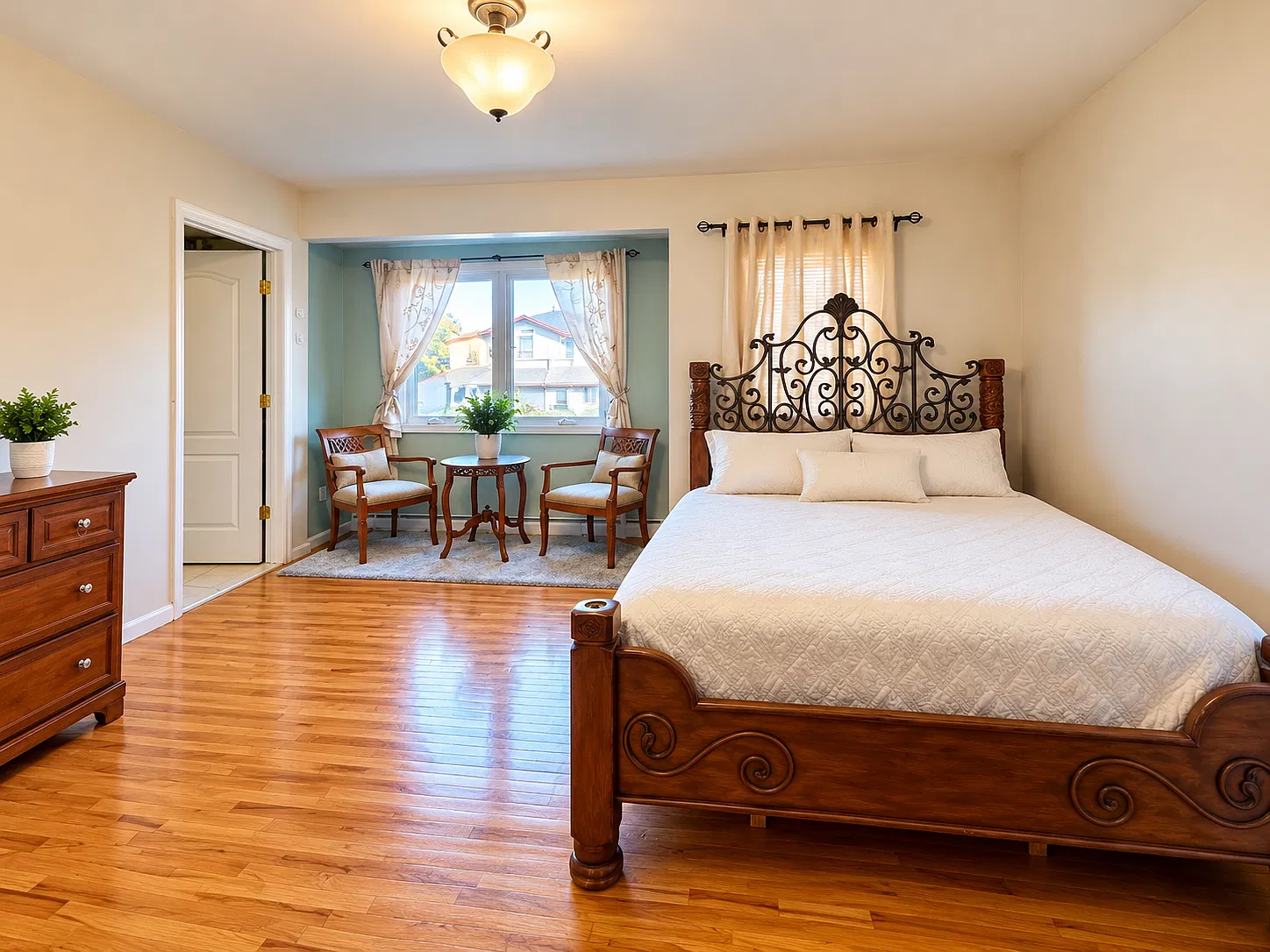 1 bed, 250 sqft, $1,200 — Photo 1
