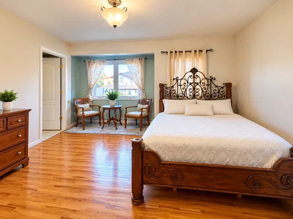 337 Highland Ave #A, Palisades Park, NJ 07650