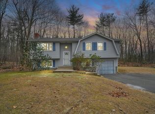 50 Buff Cap Rd, Ellington, CT 06029