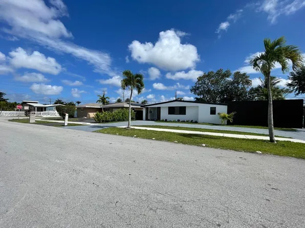10460 SW 26th Ter, Miami, FL 33165