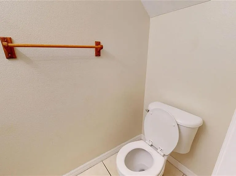 4104 Winding River Way — Photo 14