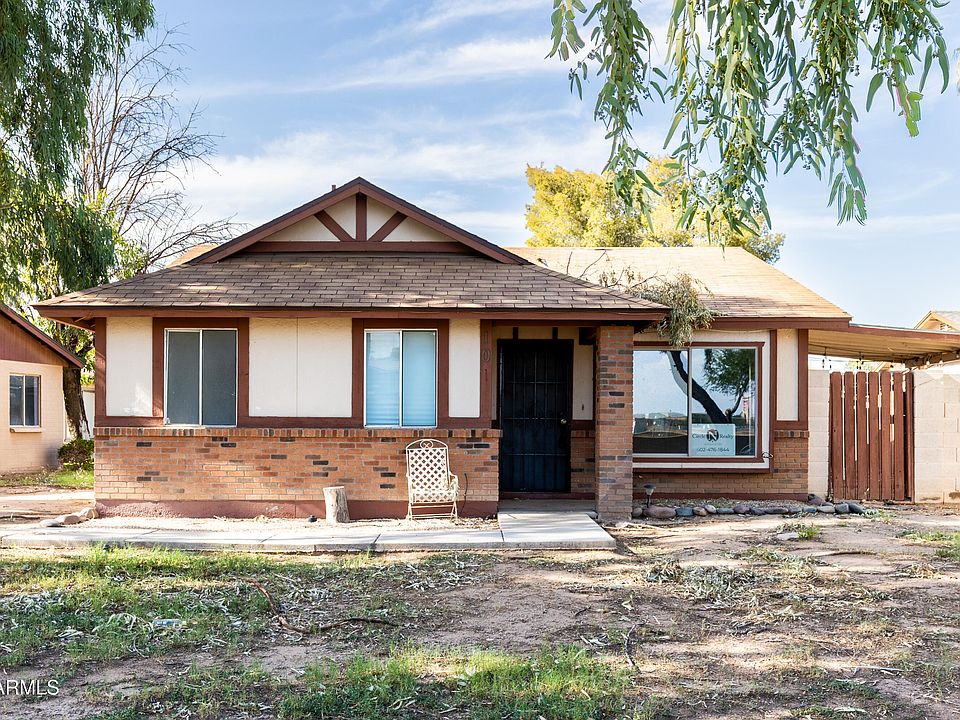 1st image of 876 S NEBRASKA Street #10