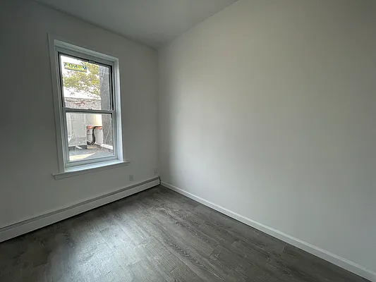 Rented by Oxford Property Group | media 4