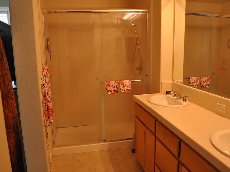 3429 Monaghan St — Photo 8