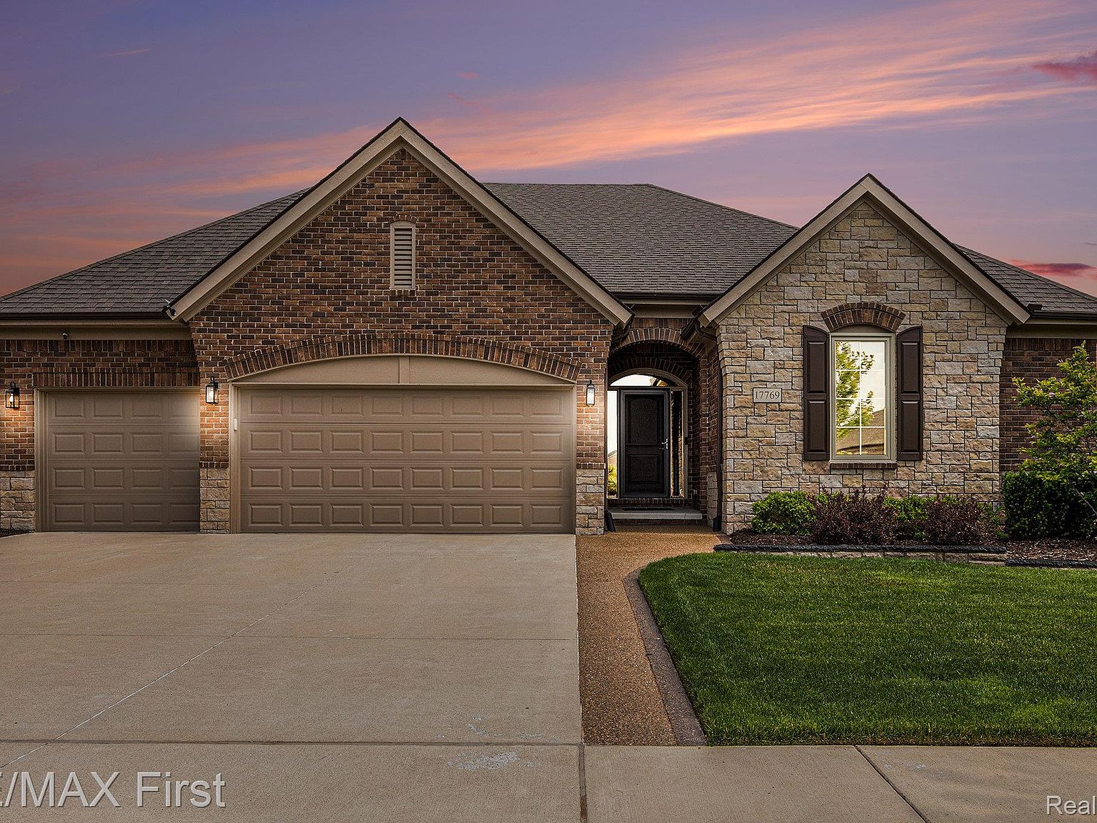 17769 Tiger Dr, Macomb, MI 48042 | Zillow