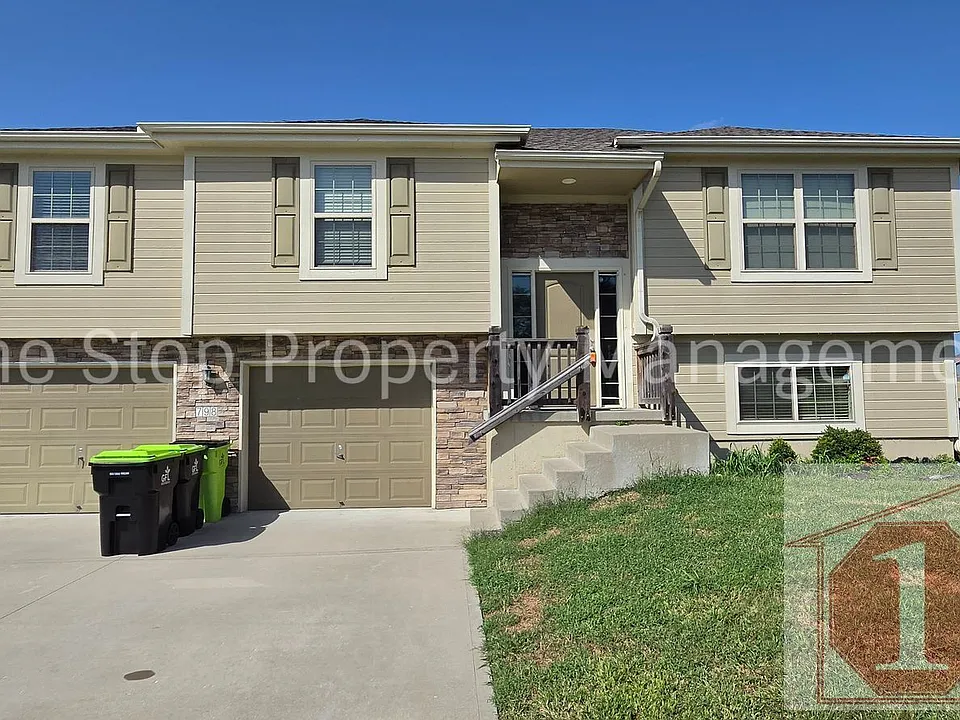 798 Logan Ave