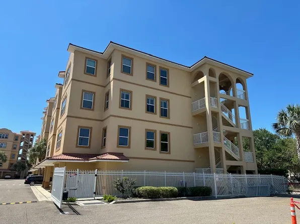 606 Wells Ct Unit 302, Clearwater, FL 33756